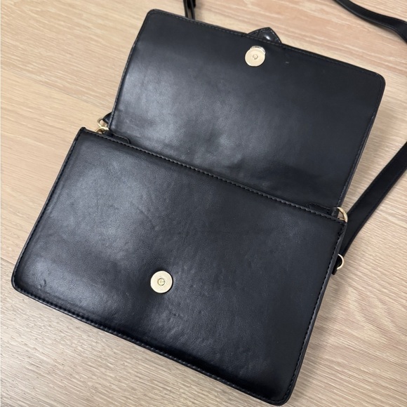 Zara Crossbody Bag - Picture 4 of 8